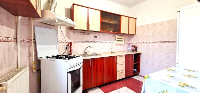 Popa Tatu 50, Gradina Cismigiu, apartament cu 3 camere de vanzare.